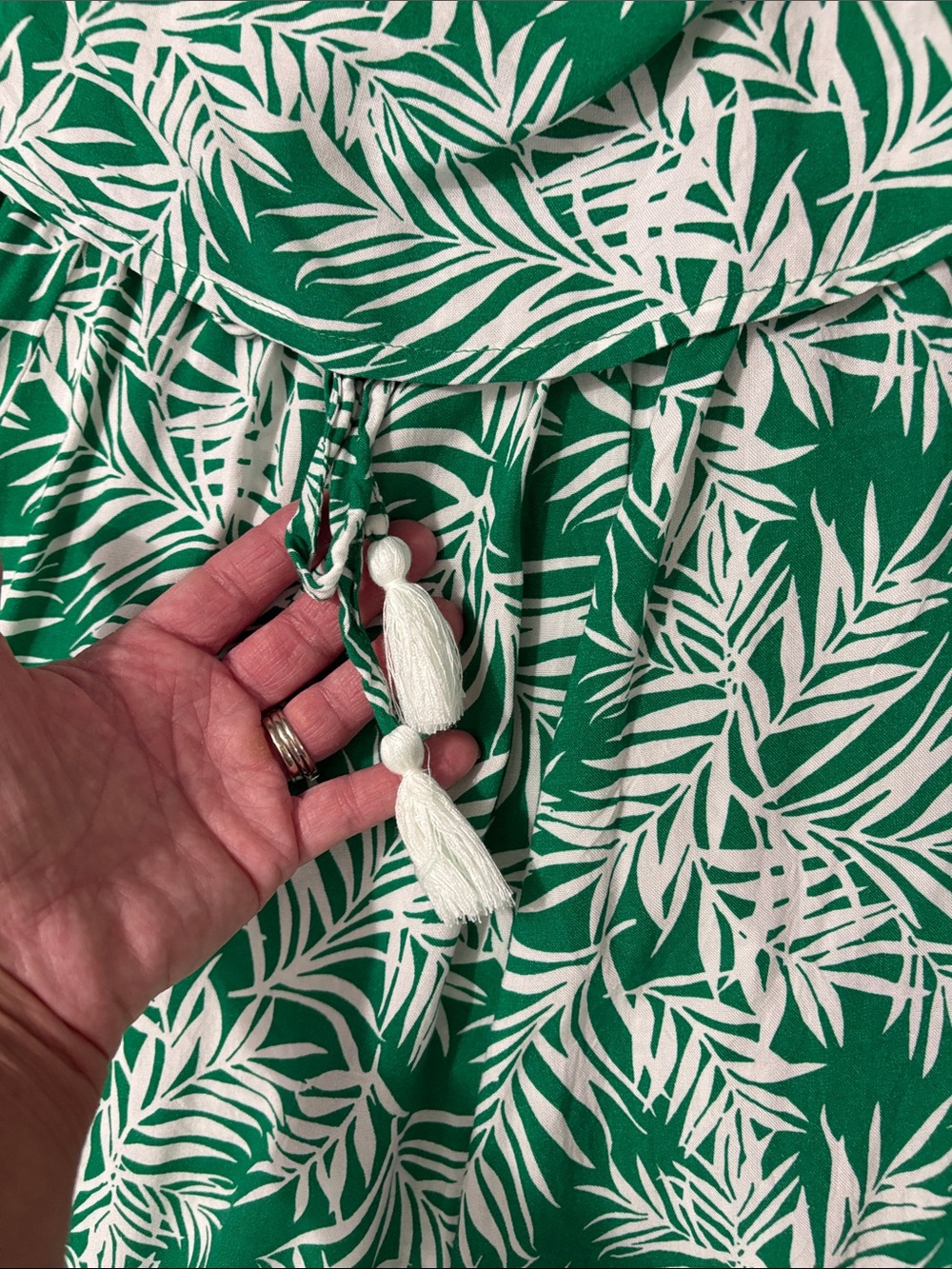 🆕 👗 🌱 Tropical Green Print Maxi Skirt with Waist Tie - Picture 3 of 5